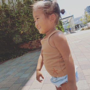 Ammehoela/rib Camisole(orange starfish)